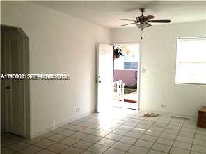 1903 Thomas St in Hollywood, FL - Foto de edificio - Building Photo