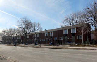501-525 James St N in Hamilton, ON - Building Photo
