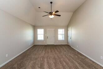 9889 Southern Oak Way in Olive Branch, MS - Building Photo - Building Photo