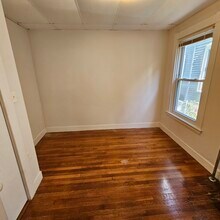 384 Washington St, Unit 1 in Cambridge, MA - Foto de edificio - Building Photo