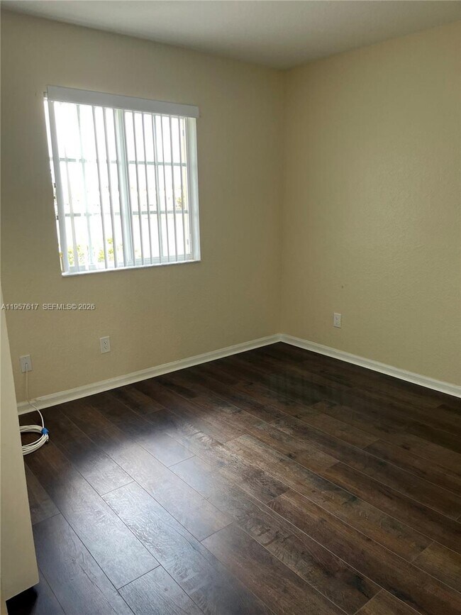 2083 SW 87th Terrace in Miramar, FL - Building Photo - Building Photo