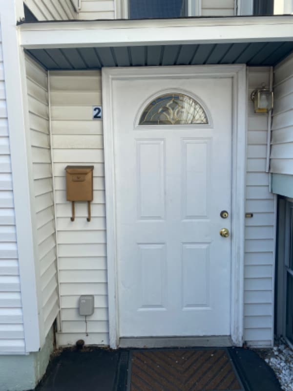 209 MacArthur Ave
