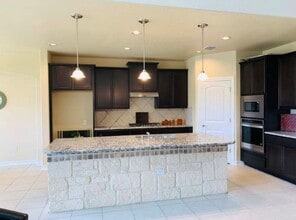 8514 Kallison Arbor in San Antonio, TX - Building Photo - Building Photo