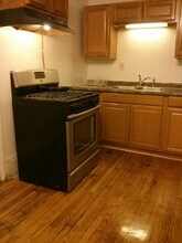 1131 E Kane Pl, Unit 1 in Milwaukee, WI - Building Photo - Building Photo