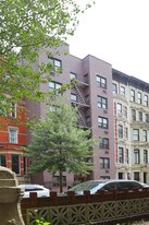 49 W 85th St in New York, NY - Building Photo