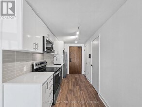 2782 Barton St E in Hamilton, ON - Building Photo - Building Photo