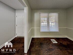 1213 Shakentown St in Knightdale, NC - Building Photo - Building Photo