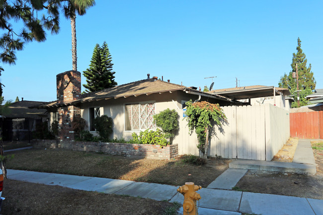 12101 Adrian St in Garden Grove, CA - Building Photo - Building Photo