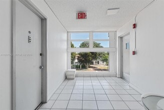 1250 Alton Rd in Miami Beach, FL - Building Photo - Building Photo