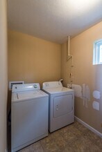 505 S Highland Ave in Bloomington, IN - Foto de edificio - Building Photo