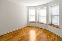 122 E 57th St photo'