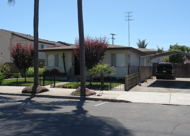 4342 Iowa St in San Diego, CA - Foto de edificio - Building Photo