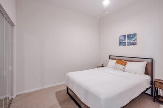 1 W 4th St in Cincinnati, OH - Building Photo - Building Photo