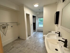 1148 NH-118, Unit Unit 2 in Canaan, NH - Building Photo - Building Photo