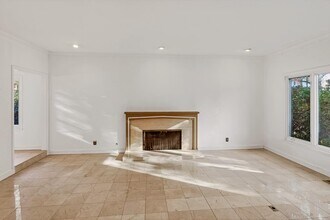 860 Monte Rosa Dr in Menlo Park, CA - Building Photo - Building Photo