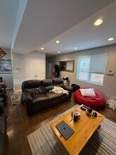 516 N May St in Chicago, IL - Building Photo - Building Photo