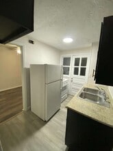 1523 Babbitt Rd in Euclid, OH - Building Photo - Building Photo