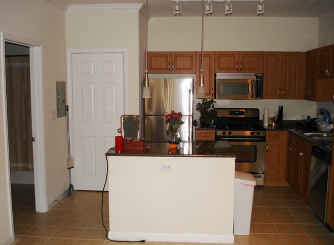 12901 Centre Park Cir in Herndon, VA - Building Photo - Building Photo