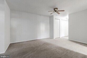 11370 Cherry Hill Rd in Beltsville, MD - Building Photo - Building Photo