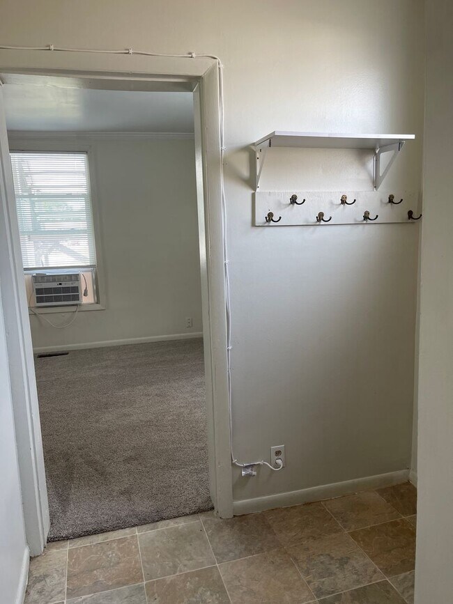 property at 601 N Blackhoof St