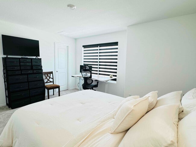 property at 134 Maravillas Bnd