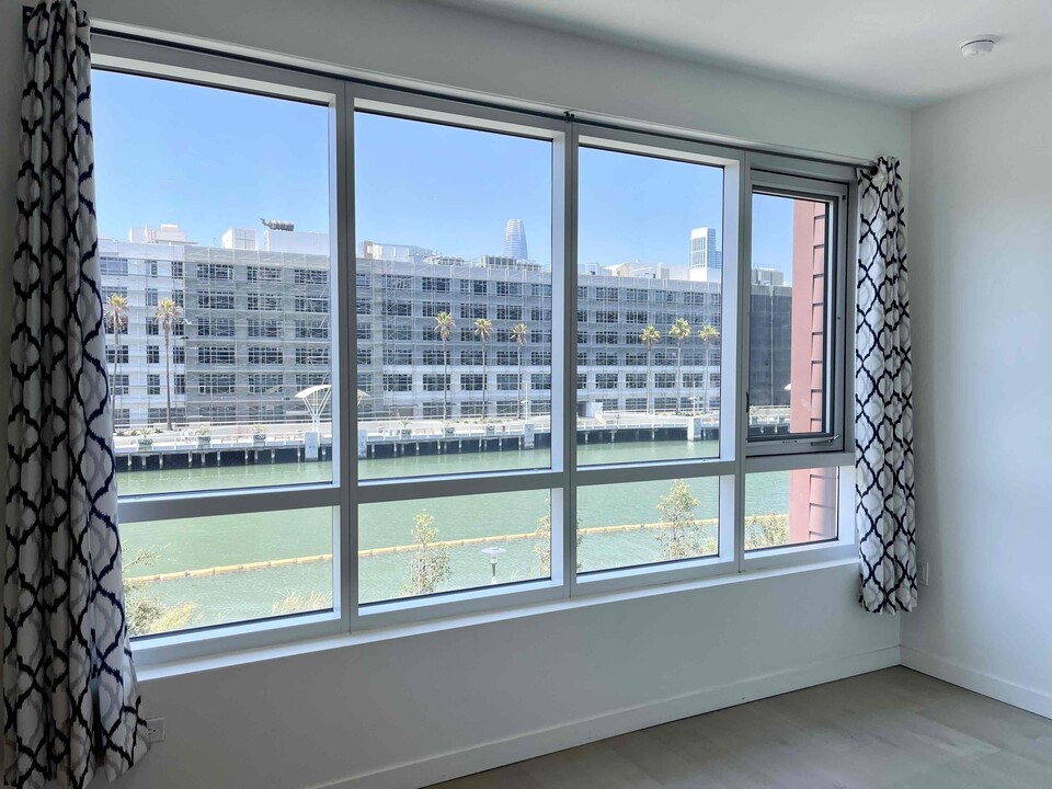 110 Channel St, Unit 3XX in San Francisco, CA - Building Photo