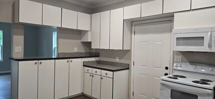 105 S 3rd St in Clyde, TX - Building Photo - Building Photo