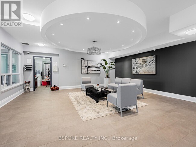 60 Fairfax Crescent in Toronto, ON - Building Photo - Building Photo