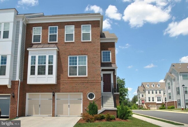 43582 Heritage Gap Terrace in Chantilly, VA - Building Photo - Building Photo