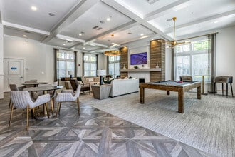 Palmera Gateway in St. Petersburg, FL - Foto de edificio - Interior Photo