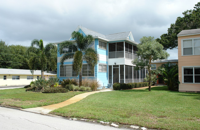 1527A 5th St N in St. Petersburg, FL - Building Photo - Primary Photo