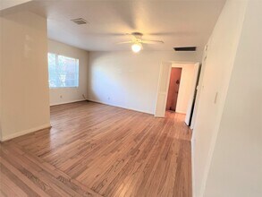 1519 Johanna Dr in Houston, TX - Building Photo - Building Photo