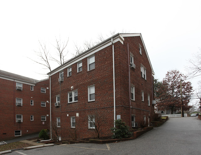 8505 Flower Ave in Takoma Park, MD - Building Photo - Building Photo