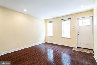 1320 S Cleveland St in Philadelphia, PA - Building Photo - Building Photo