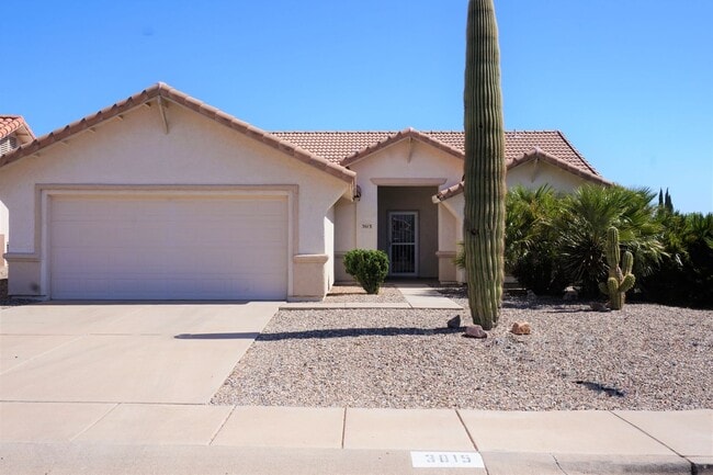 property at 3015 Candlewood Dr