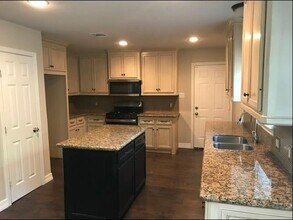 5939 Marwood Dr in Humble, TX - Building Photo - Building Photo