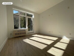 328 E 119th St in New York, NY - Building Photo - Building Photo