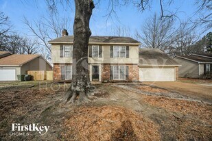 6734 Amersham Dr in Memphis, TN - Building Photo