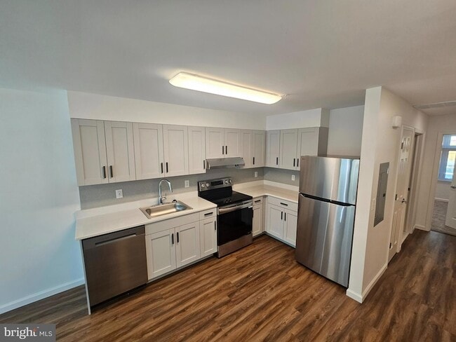 property at 200 Hamilton Ave