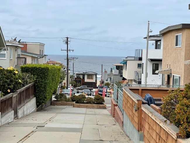 property at 219 30th St