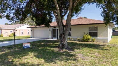 1407 14th St W in Palmetto, FL - Building Photo - Building Photo