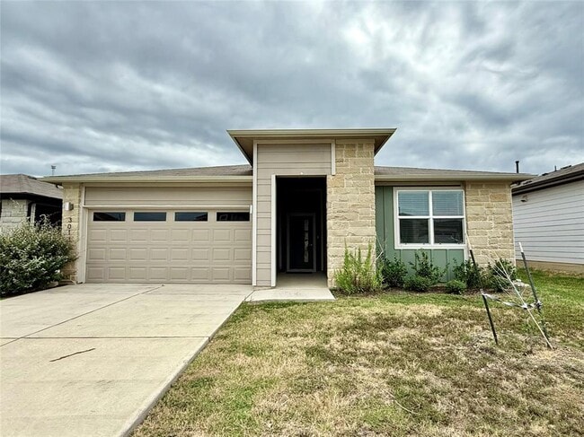 property at 3013 Louris Ln