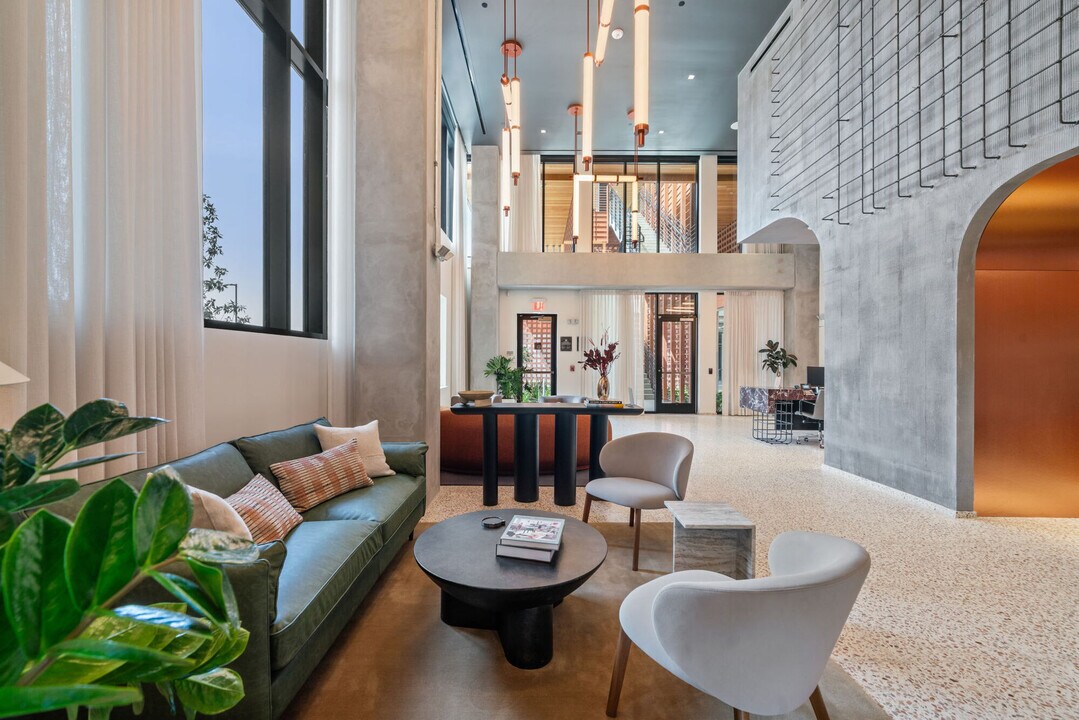 The Mill Residences in Houston, TX - Foto de edificio