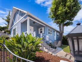 2811 Angus St in Los Angeles, CA - Building Photo