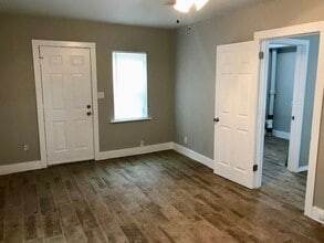 326 N Philadelphia Ave in Shawnee, OK - Building Photo - Building Photo