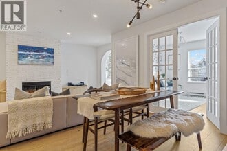 2680 W 4th Ave in Vancouver, BC - Building Photo - Building Photo