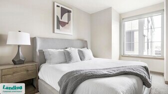 1850 NW Front Ave in Portland, OR - Building Photo