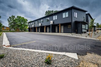 218 Reda Ln in Billings, MT - Foto de edificio - Building Photo