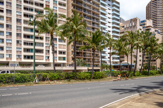 Ala Wai Terrace in Honolulu, HI - Building Photo - Building Photo