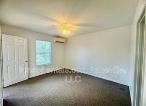 3 Rosemont Ct in Asheville, NC - Building Photo - Building Photo